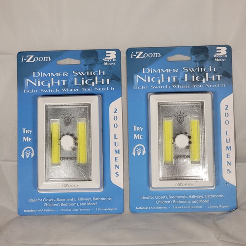 Zoom night light with - x, i-zoom